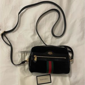 Gucci black suede ophidia crossbody bag